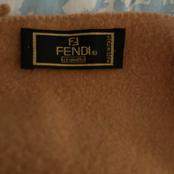 Authentic Fendi 100% Wool Scarf Mustard Color w/ COA - Picture 6 of 6